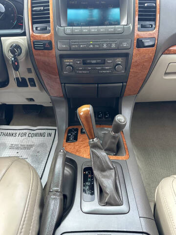 2004 Lexus GX 470