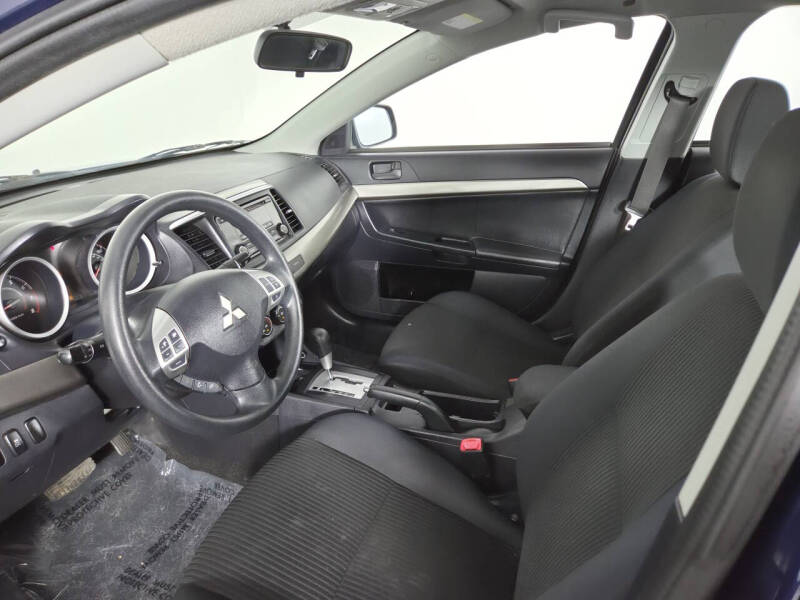 2014 Mitsubishi Lancer ES