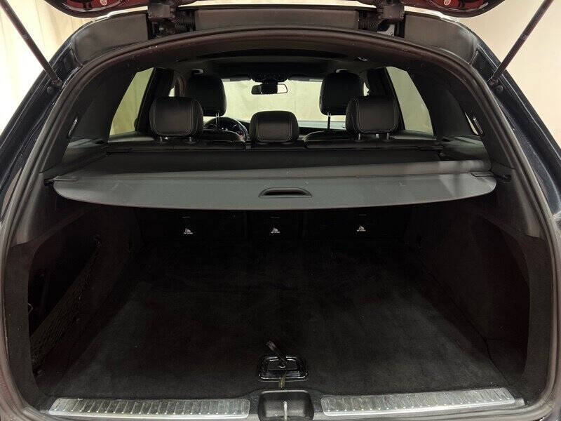 2019 Mercedes-Benz GLC GLC 300