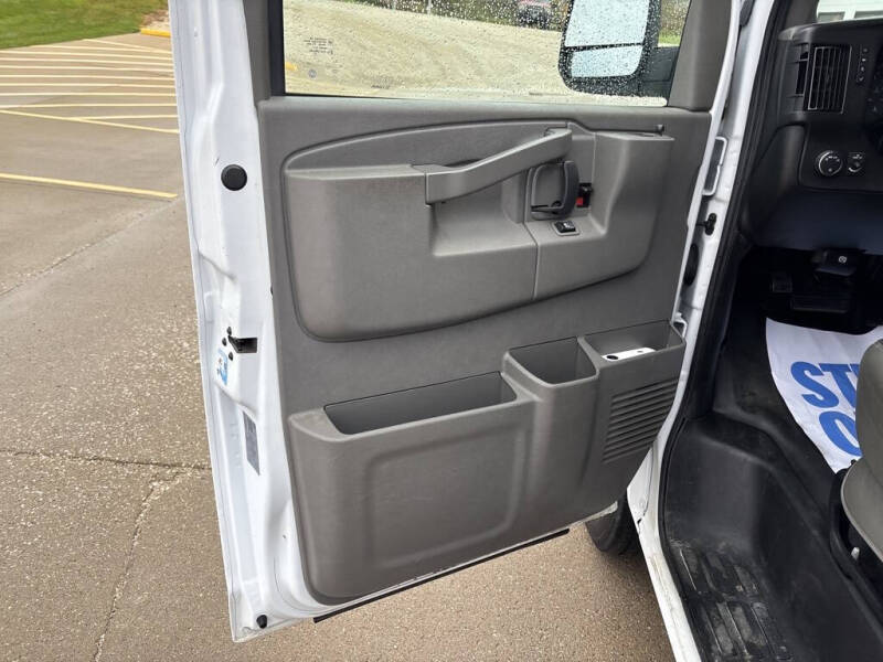 2021 Chevrolet Express 2500