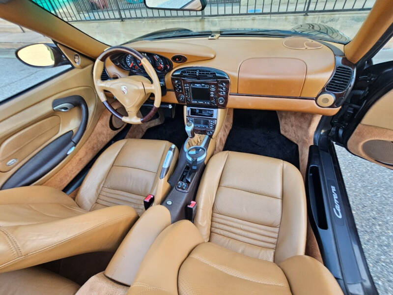 2001 Porsche 911 Carrera