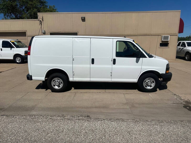 2018 Chevrolet Express 2500