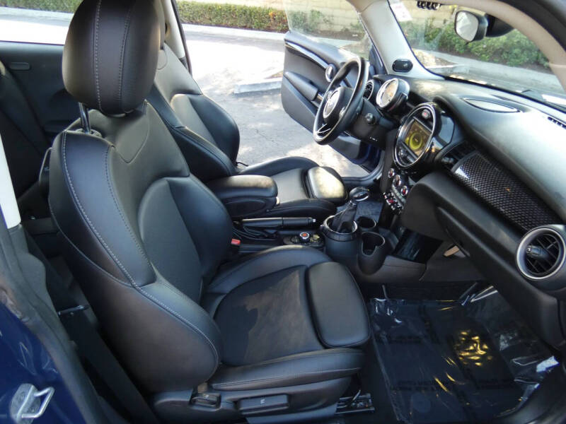 2015 MINI Hardtop 2 Door Cooper S