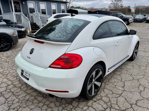 2013 Volkswagen Beetle Turbo Fender Edition