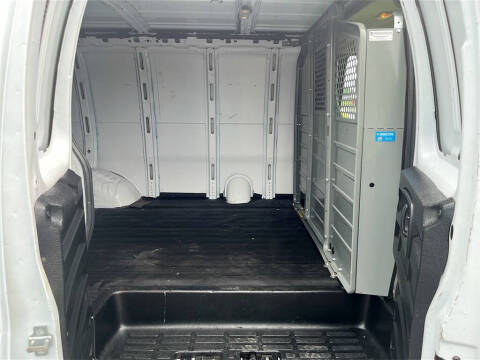 2023 Chevrolet Express 2500