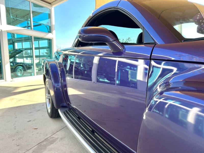 2004 Chevrolet SSR LS