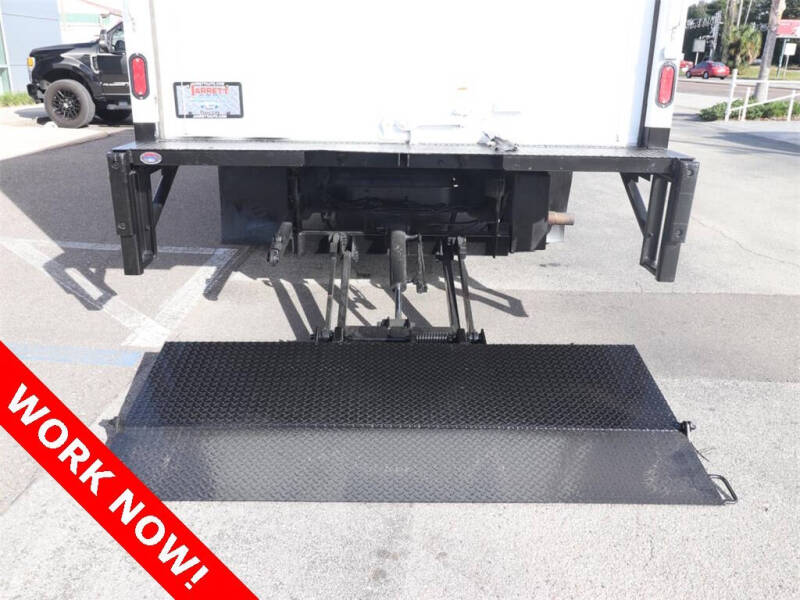 2022 Ford E-Series E-450 SD