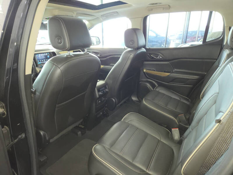 2019 GMC Acadia Denali