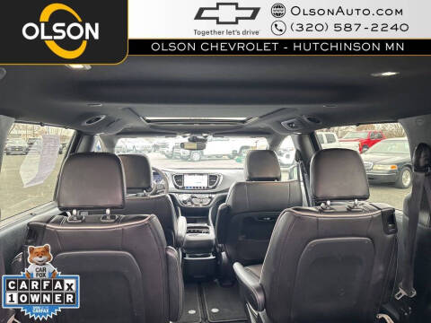 2025 Chrysler Pacifica Limited