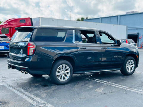 2023 Chevrolet Suburban Premier