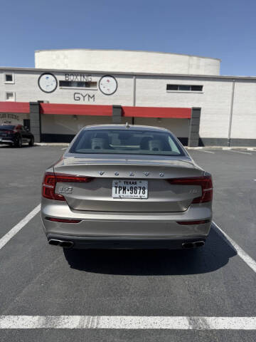 2020 Volvo S60 T5 Momentum