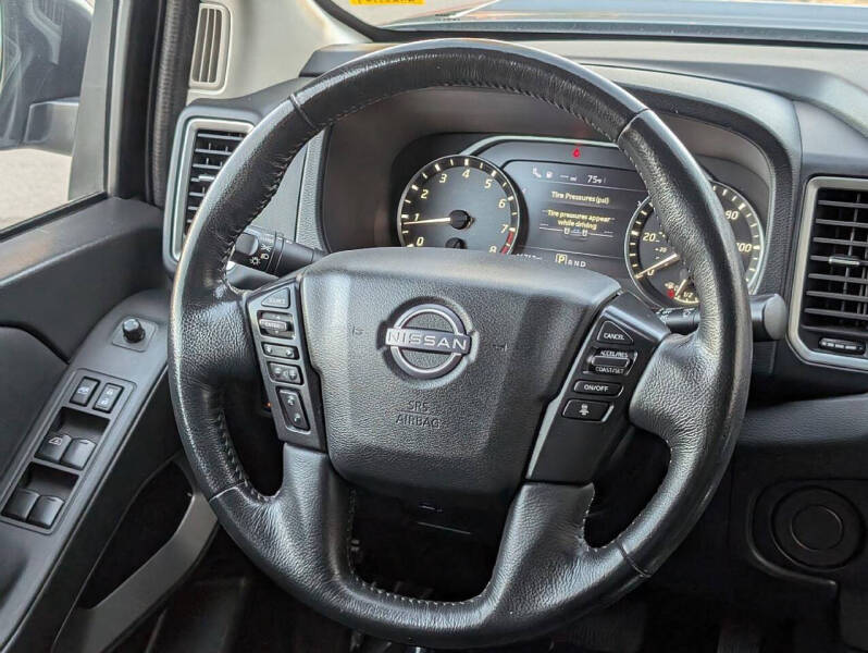 2022 Nissan Frontier SV