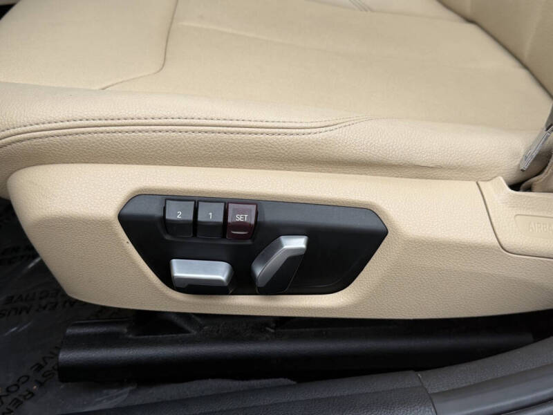 2018 BMW 3 Series 320i