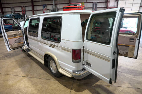 2002 Ford E-Series E-150