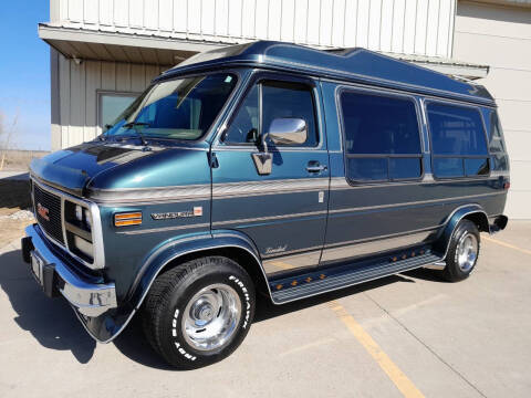 1995 GMC Vandura for sale at Pederson's Classics in Tea SD