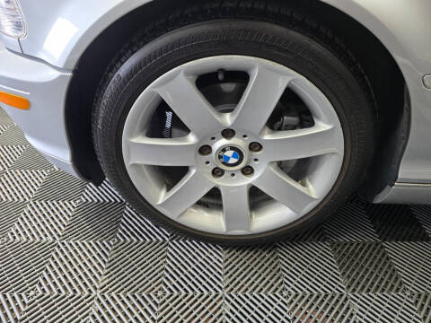 2002 BMW 3 Series 325Ci