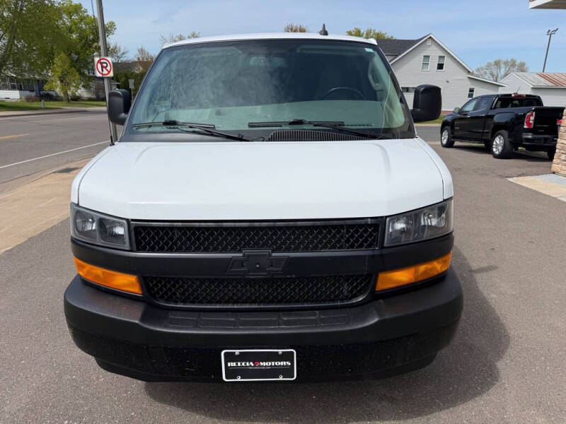 2023 Chevrolet Express 2500