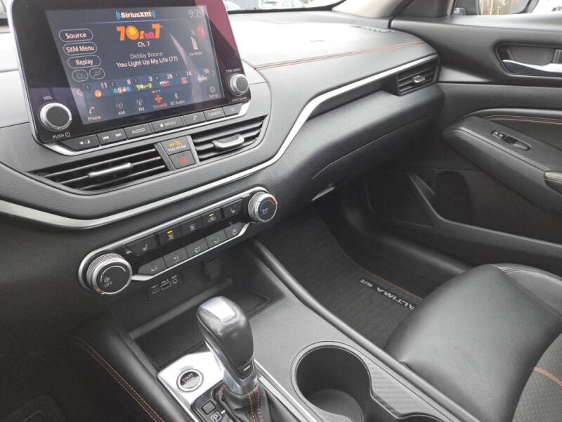 2020 Nissan Altima 2.5 SR