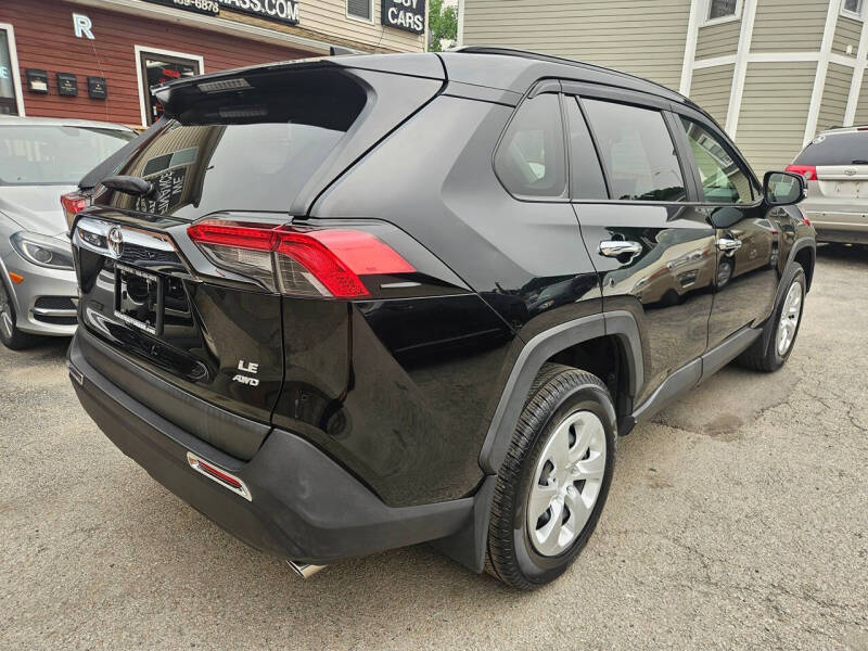 2019 Toyota RAV4 LE