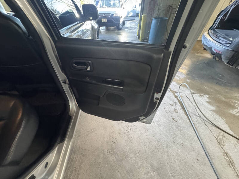 2011 GMC Canyon SLE-1