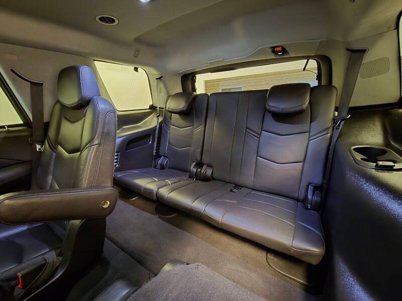 2020 Cadillac Escalade Luxury