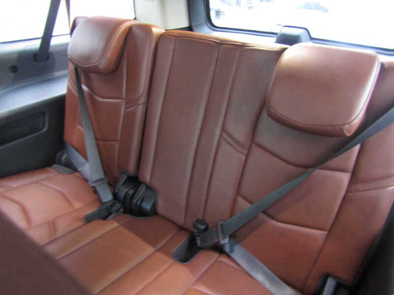 2018 Cadillac Escalade ESV Luxury