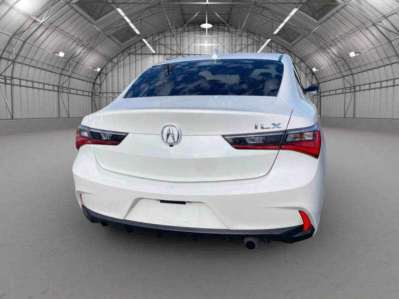 2020 Acura ILX w/Premium