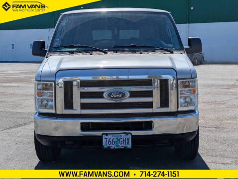 2013 Ford E-Series E-350 SD XLT