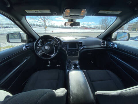 2018 Jeep Grand Cherokee Laredo