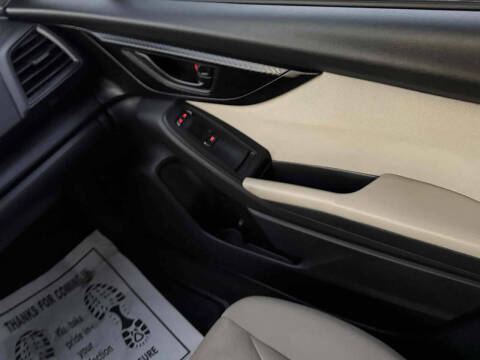 2019 Subaru Impreza 2.0i