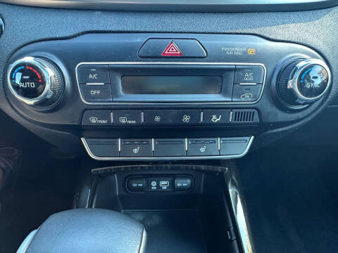 2020 Kia Sorento EX V6