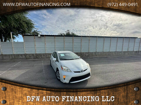 2013 Toyota Prius for sale at DFW AUTO FINANCING LLC in Dallas TX