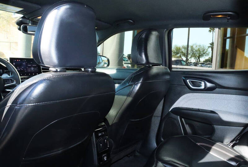 2023 Jeep Compass Latitude Lux