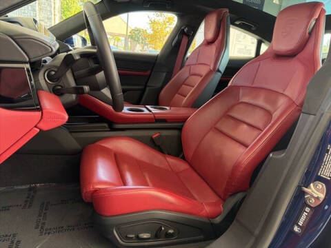 2020 Porsche Taycan Turbo