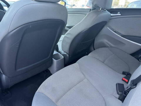 2014 Hyundai Accent GS