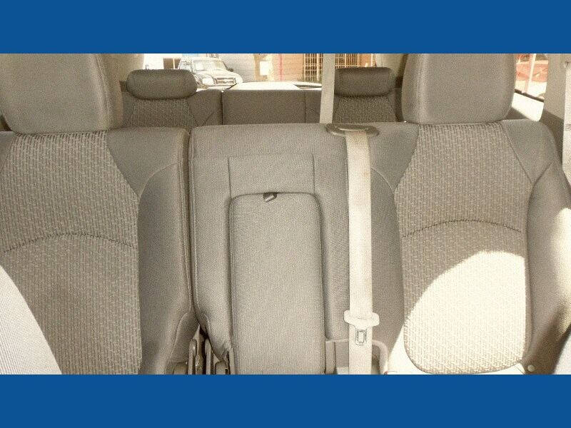 2011 Chevrolet Traverse LS