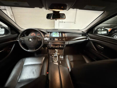 2014 BMW 5 Series 528i