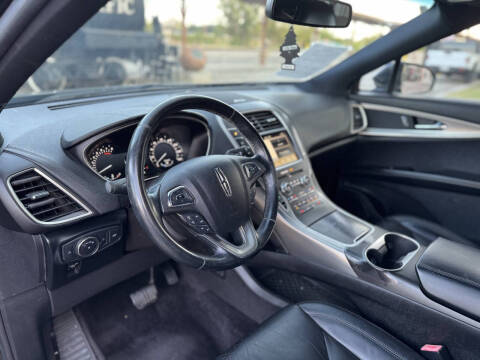 2017 Lincoln MKX Select