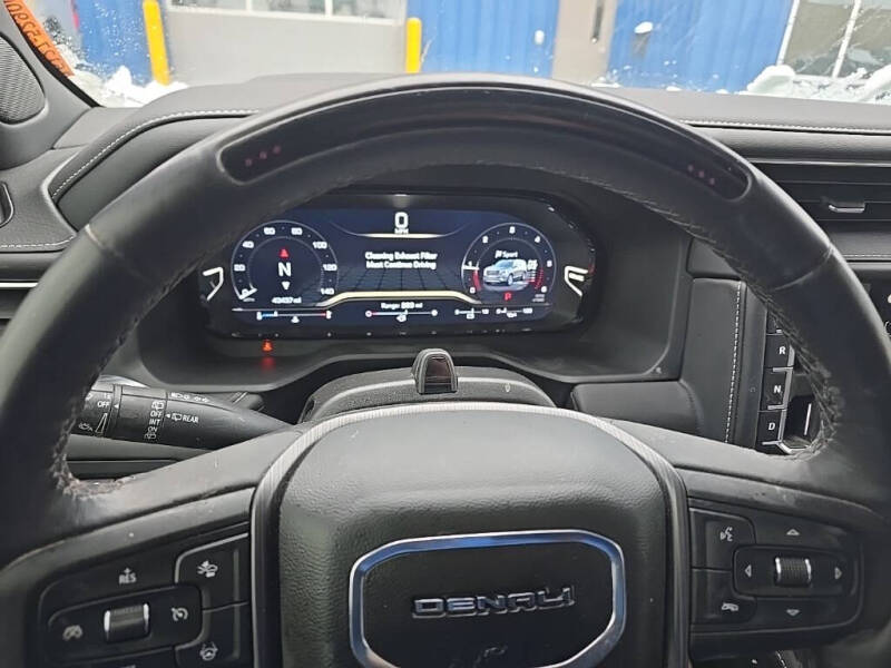 2023 GMC Yukon Denali Ultimate