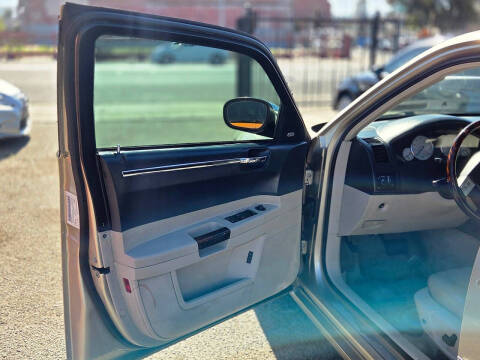 2006 Chrysler 300 C
