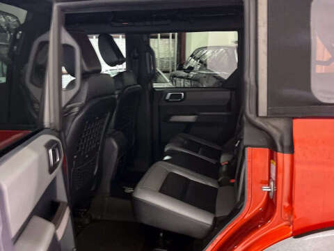 2023 Ford Bronco Base Advanced