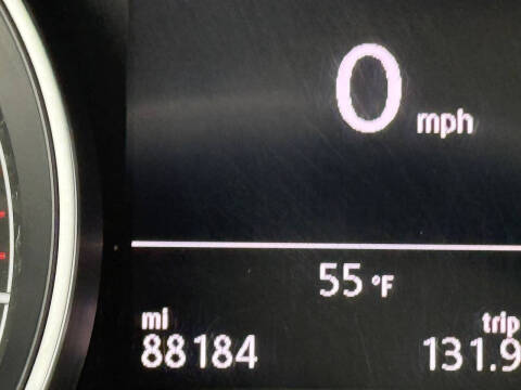 2017 Volkswagen Golf TSI Wolfsburg Edition