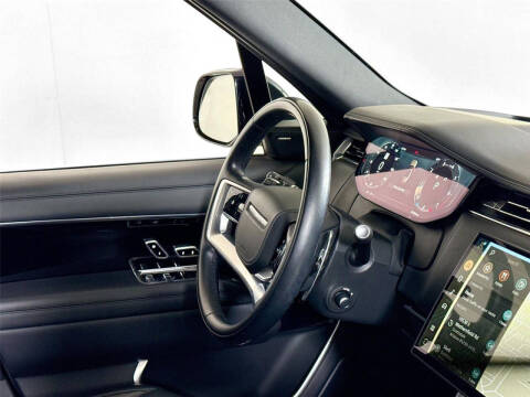 2023 Land Rover Range Rover P530 SE