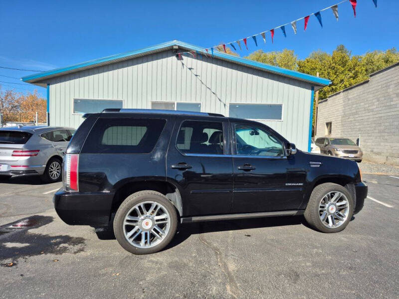 2013 Cadillac Escalade Premium