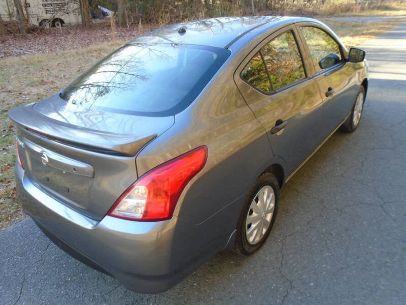 2018 Nissan Versa S Plus
