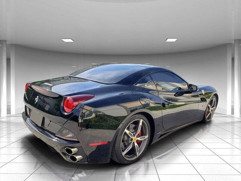 2014 Ferrari California 11