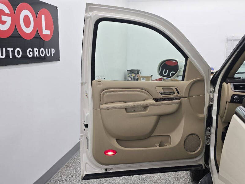 2013 Cadillac Escalade Luxury