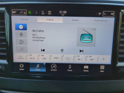 2023 Chrysler Pacifica Plug-In Hybrid Touring L