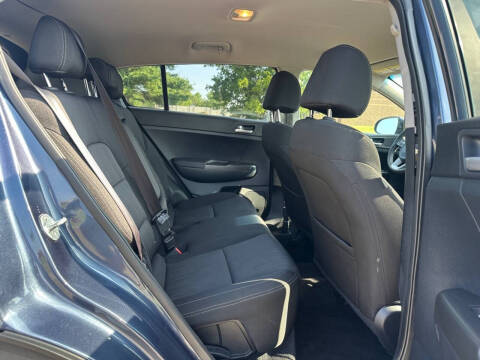 2022 Kia Sportage LX