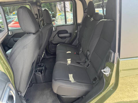 2021 Jeep Gladiator Willys